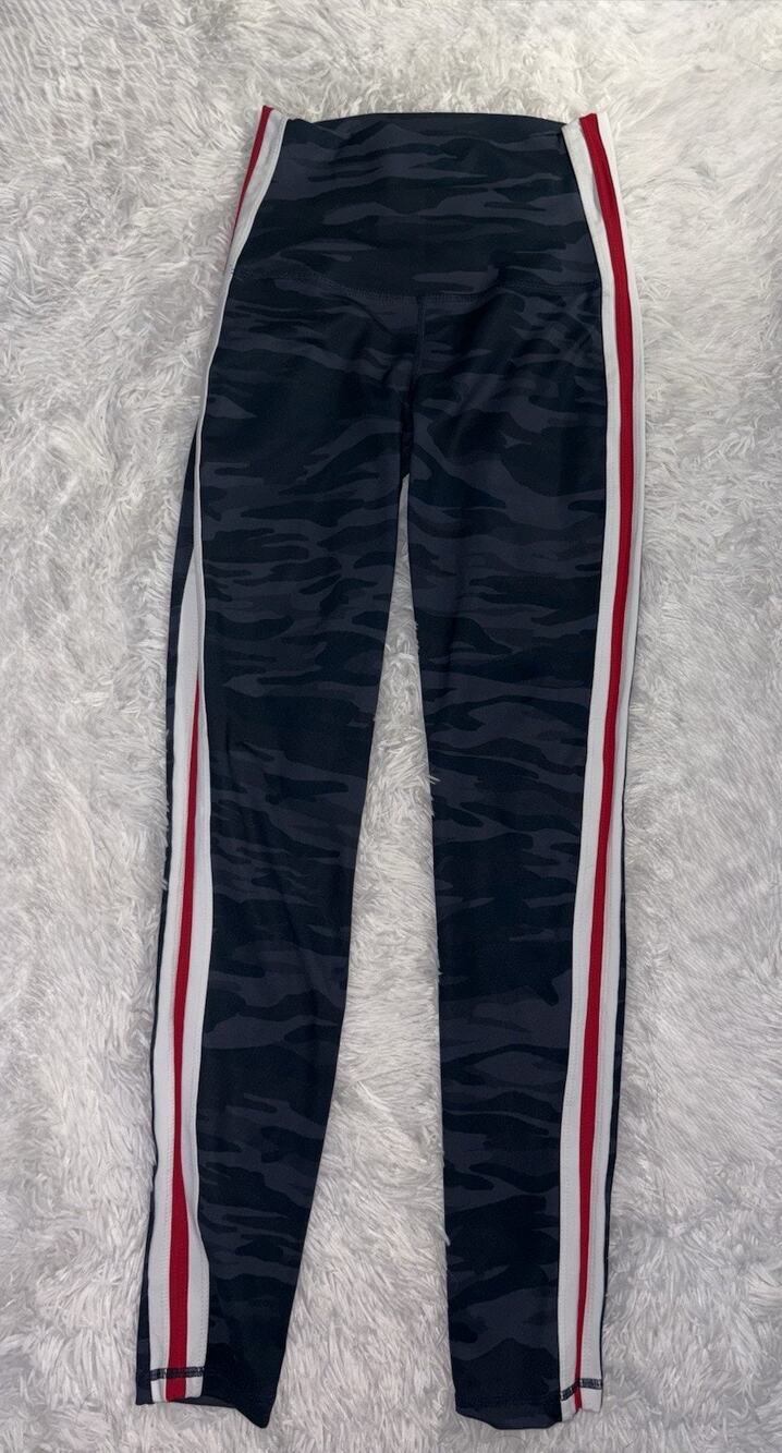 Definite Your Inspiration DIY M Gray Camo W Red Side Stripe Leggings. Exc Cond